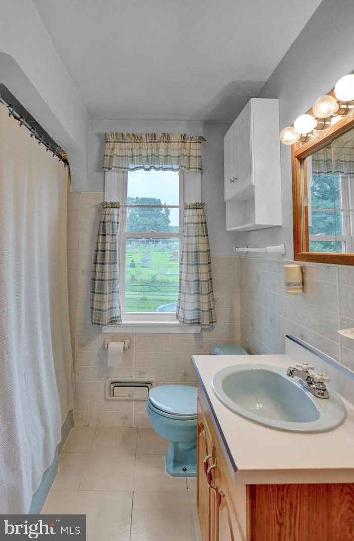 1207 Broadway Blvd, Reading PA  19607-1707 exterior