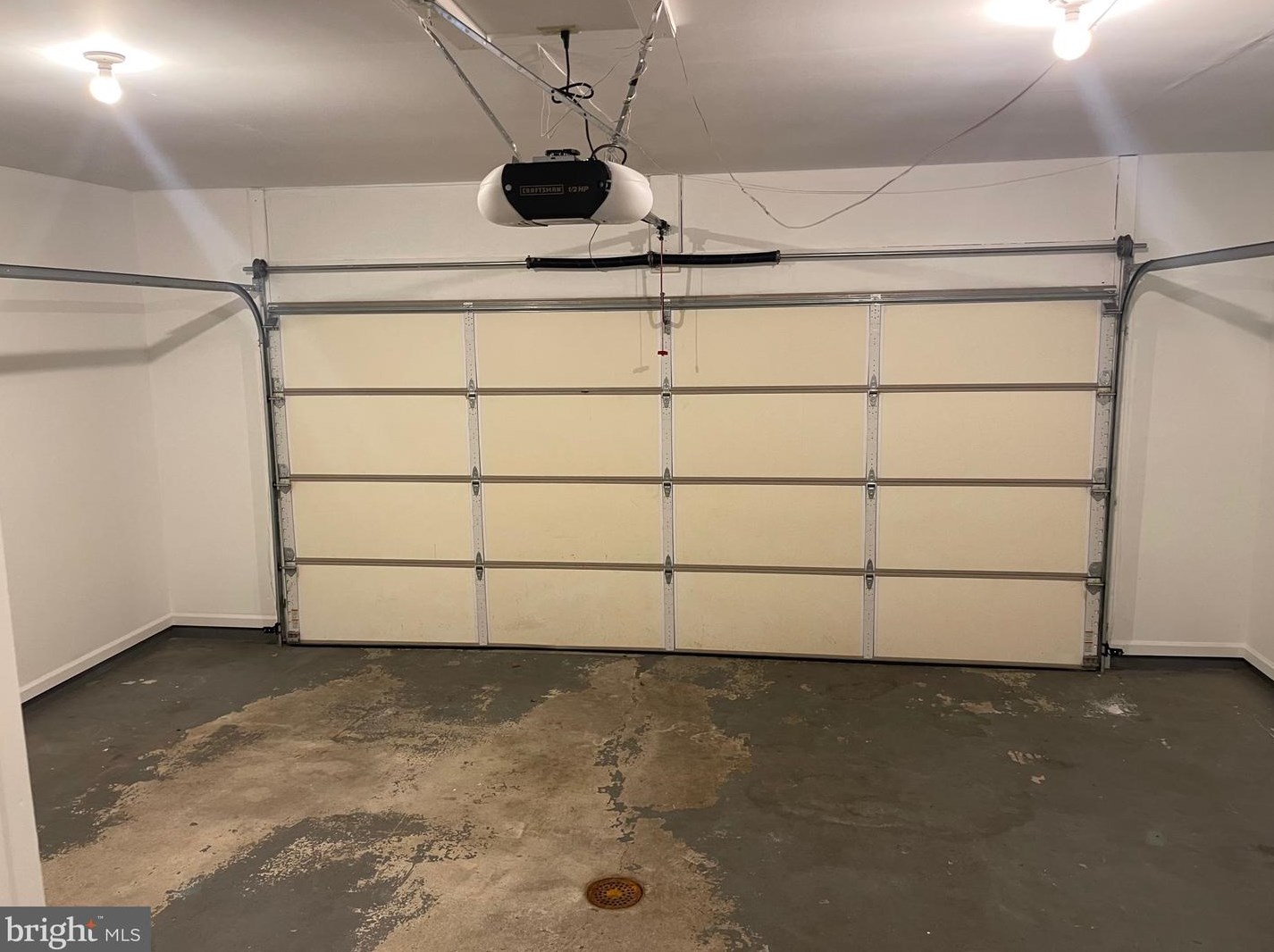 1197 Ashbourne Dr, Reading PA  19605-3225 exterior