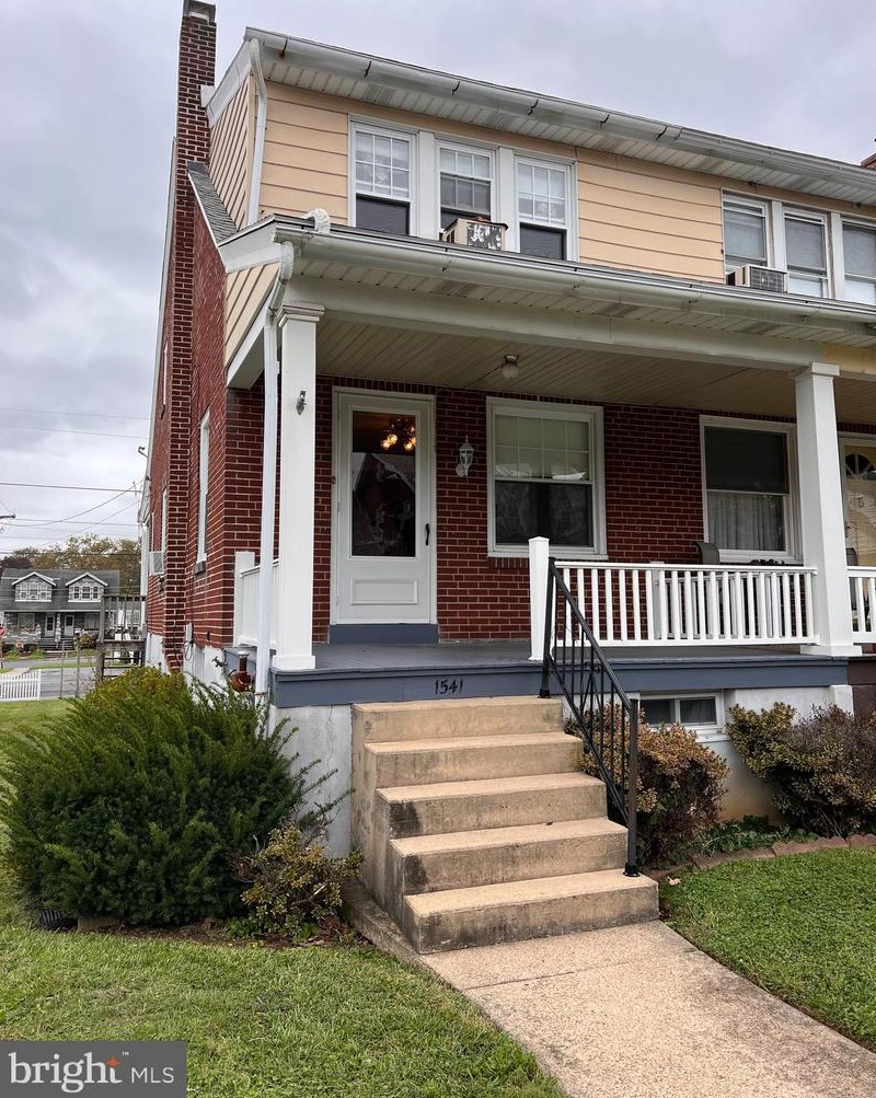 1541 Fayette Ave, Reading, PA 19607-2139