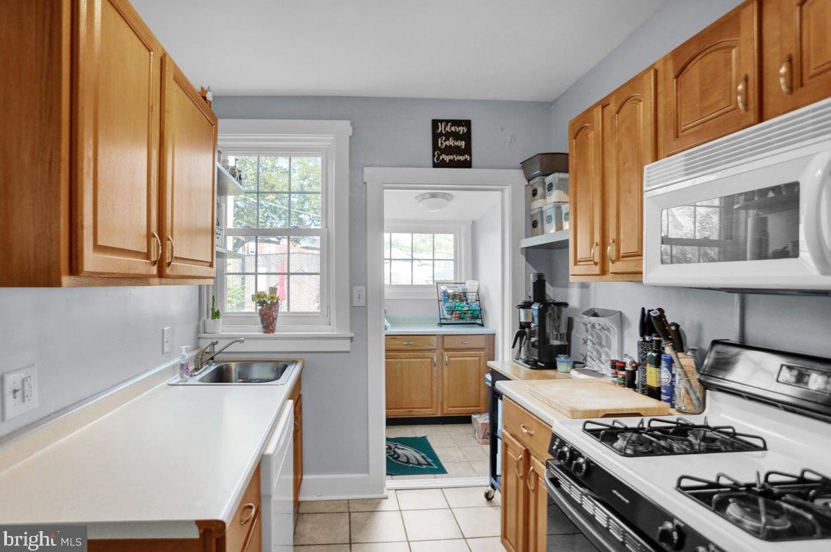 415 Ann St, Reading PA  19611-1304 exterior