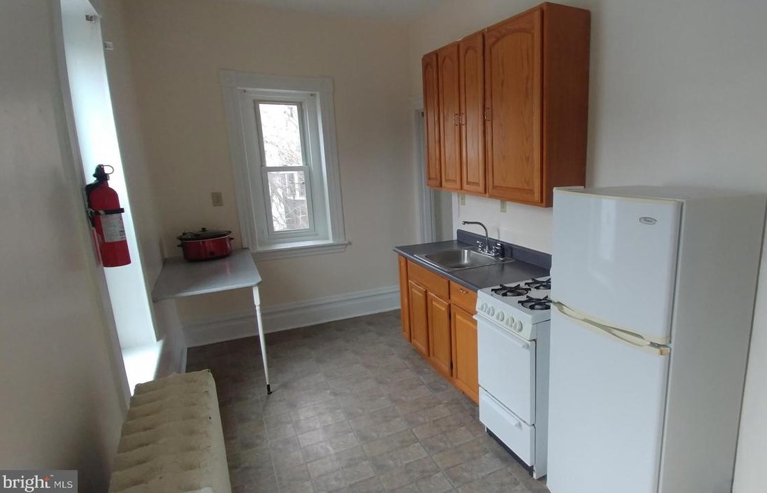 1335 Perkiomen Ave #9, Reading, PA 19602