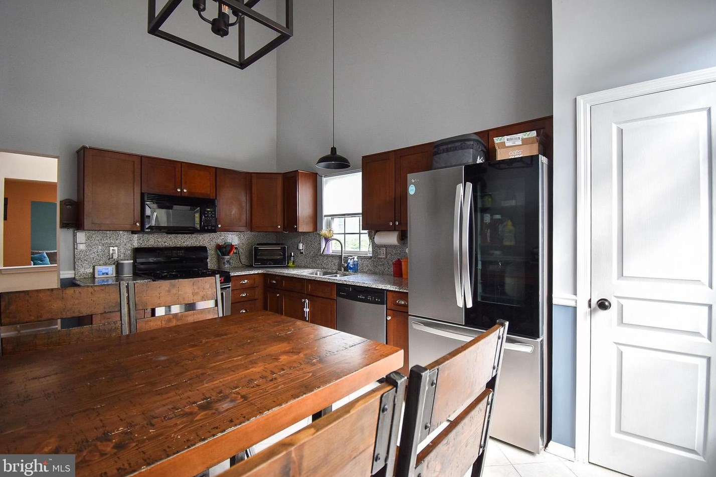 153 Waterford Ln, Reading PA 19606-9071 exterior