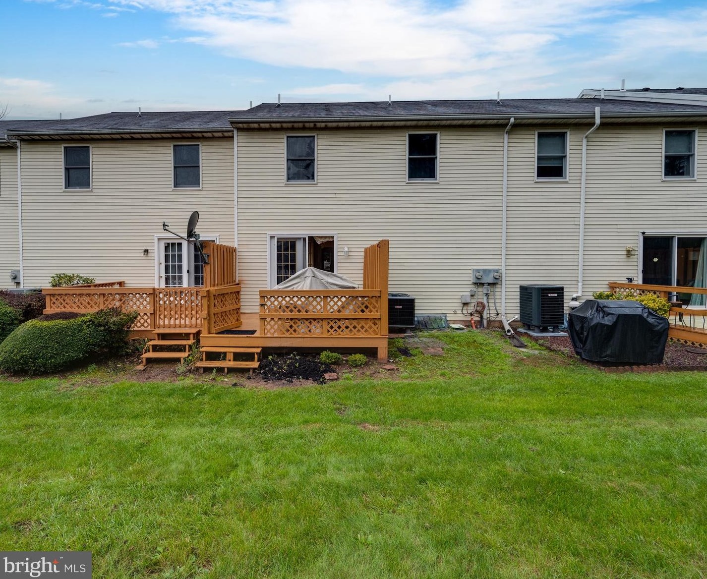 14-3 Cranberry Rdg, Reading PA  19606 exterior