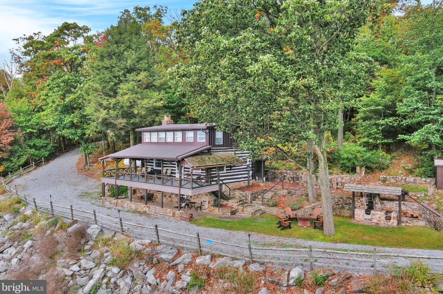 9470 Lancaster Ave, Schubert, PA 19507