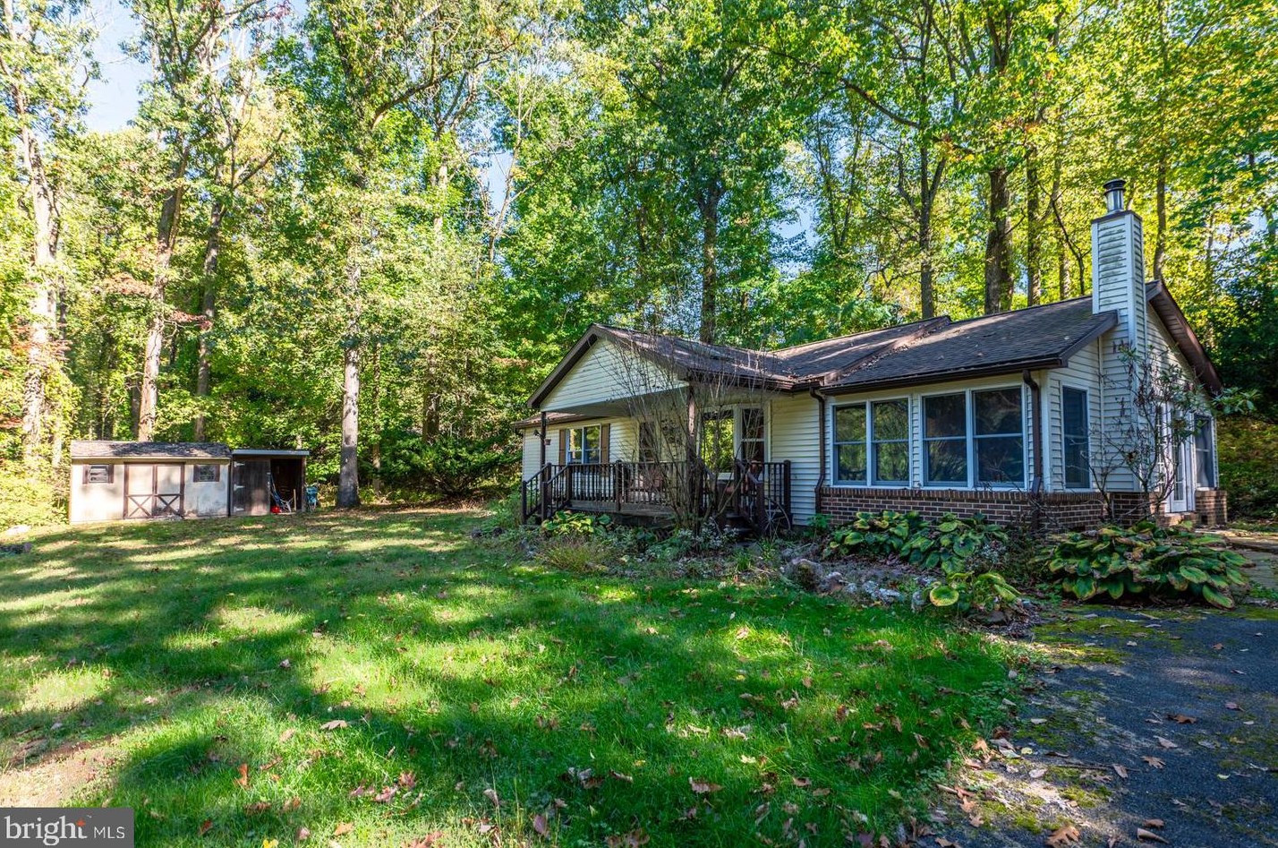 479 Alleghenyville Rd, Hummels Store, PA 19540