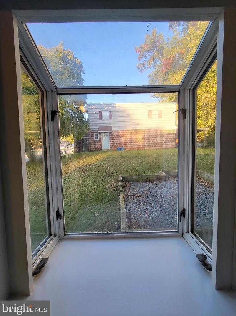 1140 Fox Run, Reading PA  19606-1138 exterior