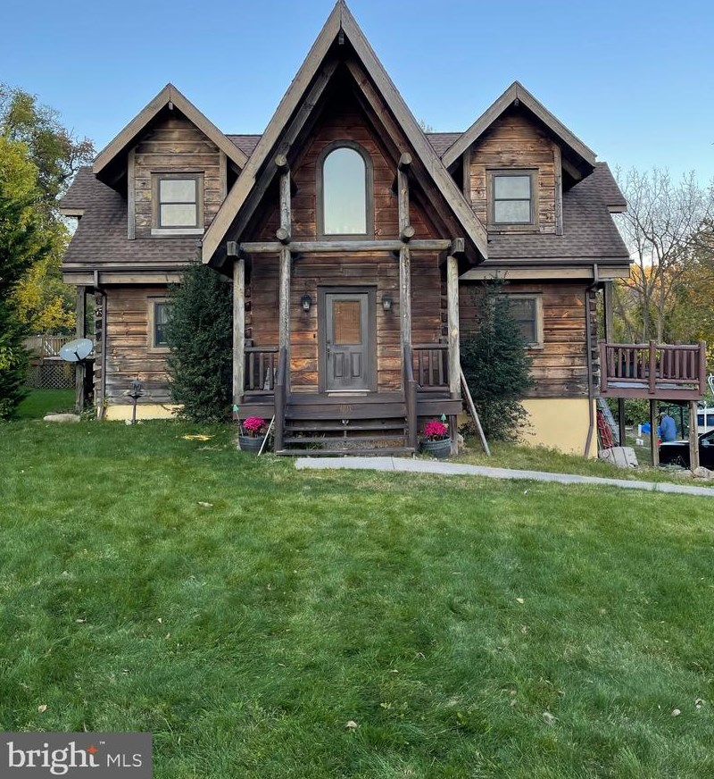 600 Crystal Rock Rd, Spring Valley, PA 19560