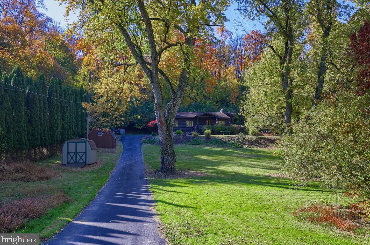 143 Gelsinger Rd, Reading, PA 19608-1808