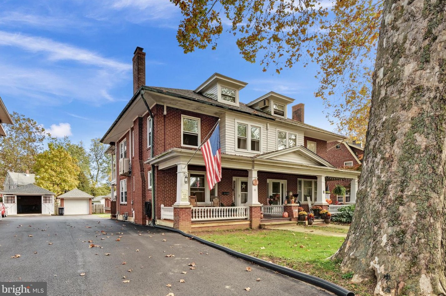 11 Court Blvd, Reading, PA 19609-1407
