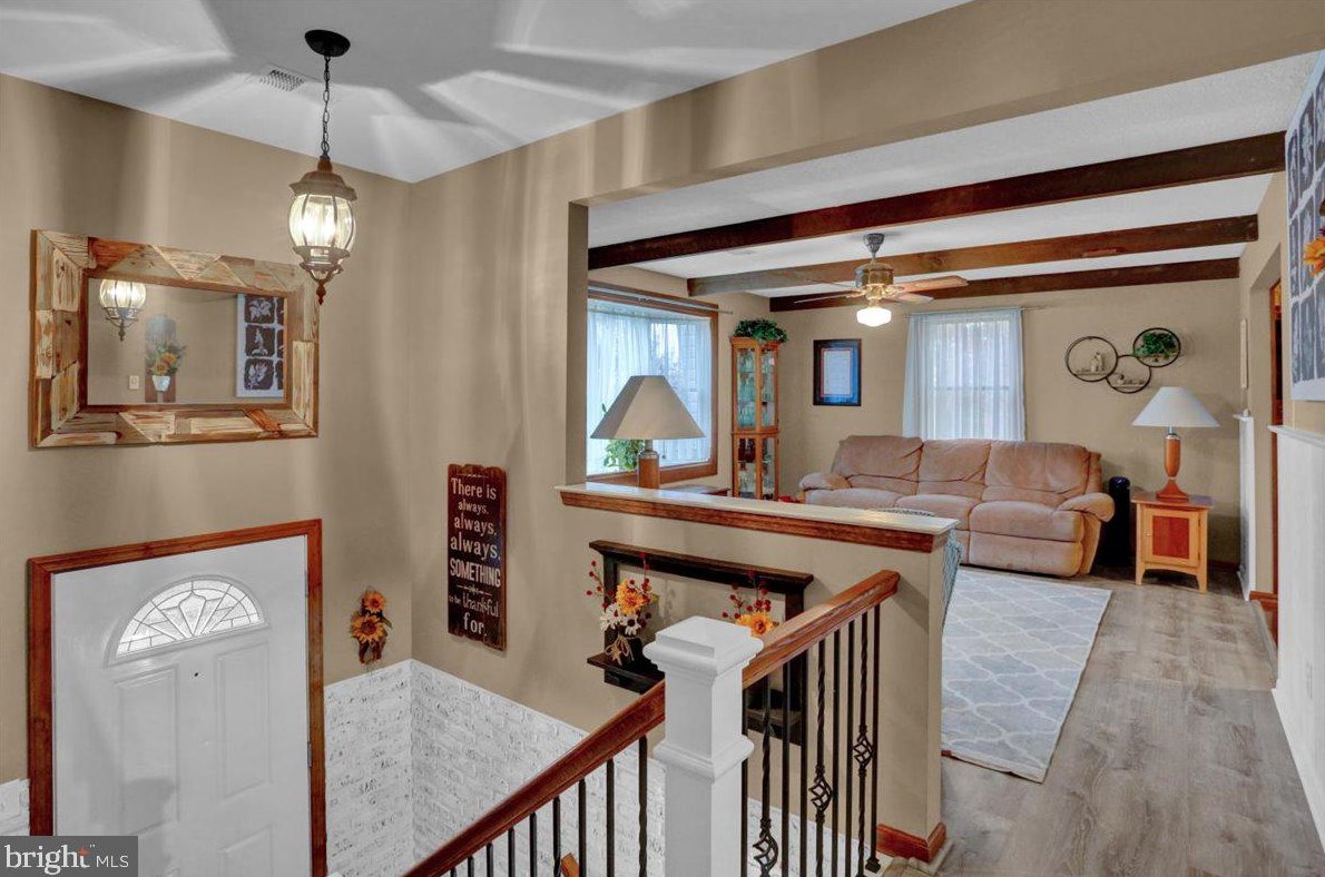 191 Club Rd, Basket, PA 19547-8410