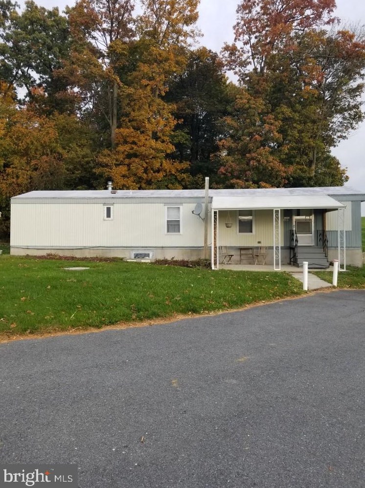 55 New Schaefferstown Rd #d, New Schaefferstown, PA 19506