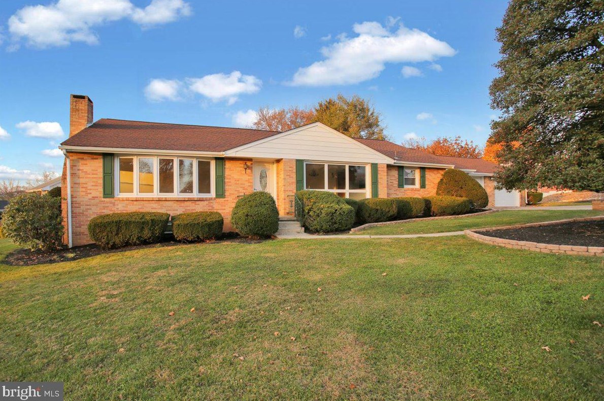 791 Carolina Ave, Reading, PA 19605-1101