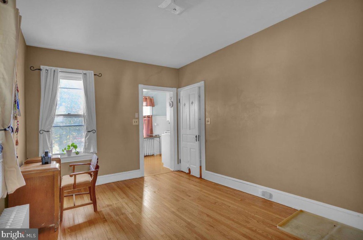 121 New Holland Ave, Reading PA  19607-2541 exterior