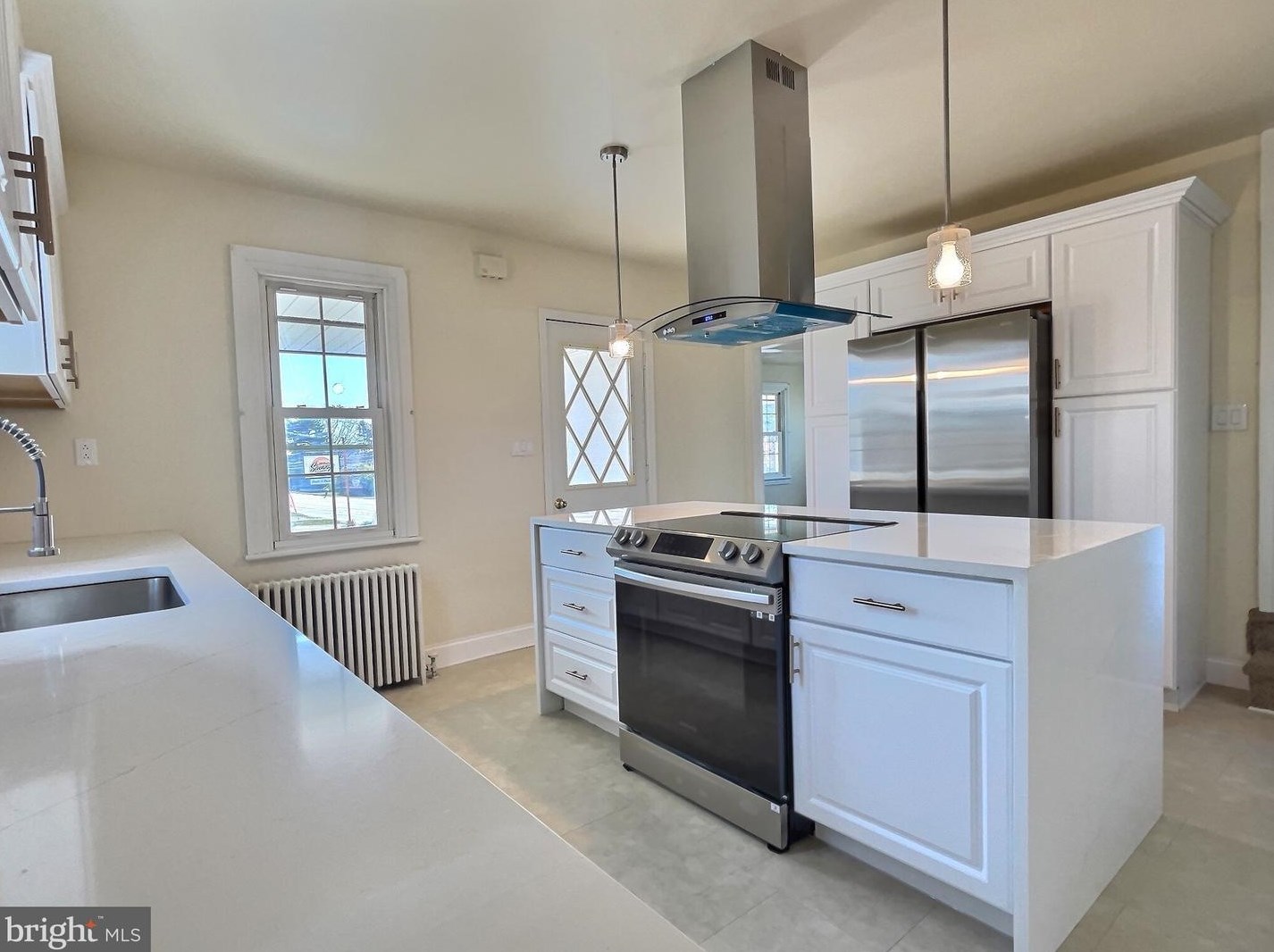 3003 Centre Ave, Reading PA  19605-2437 exterior