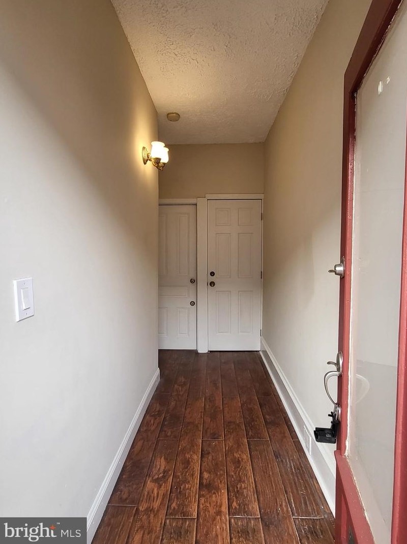 137 Walnut St, Reading PA  19607-2621 exterior