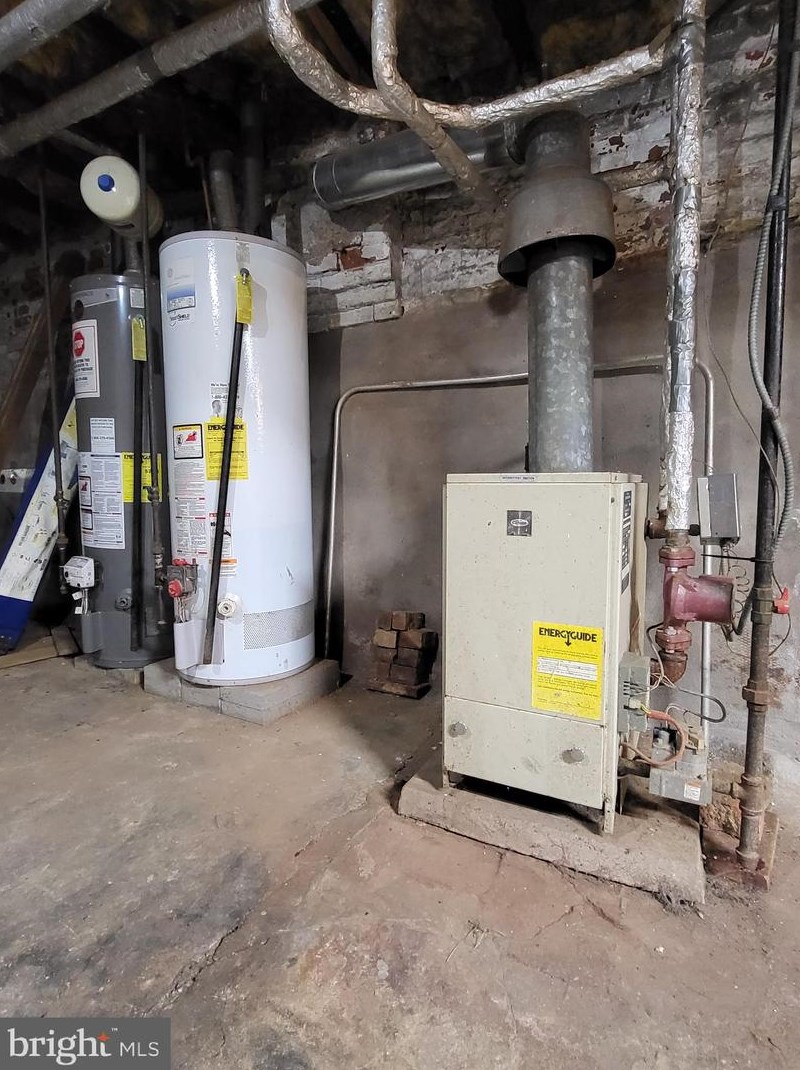 137 Walnut St, Reading PA  19607-2621 exterior