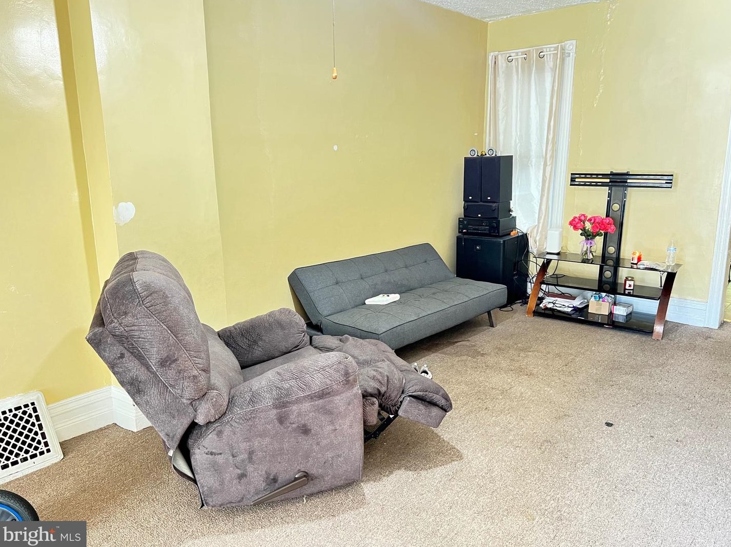 729 Thorn St, Reading, PA 19601-2518