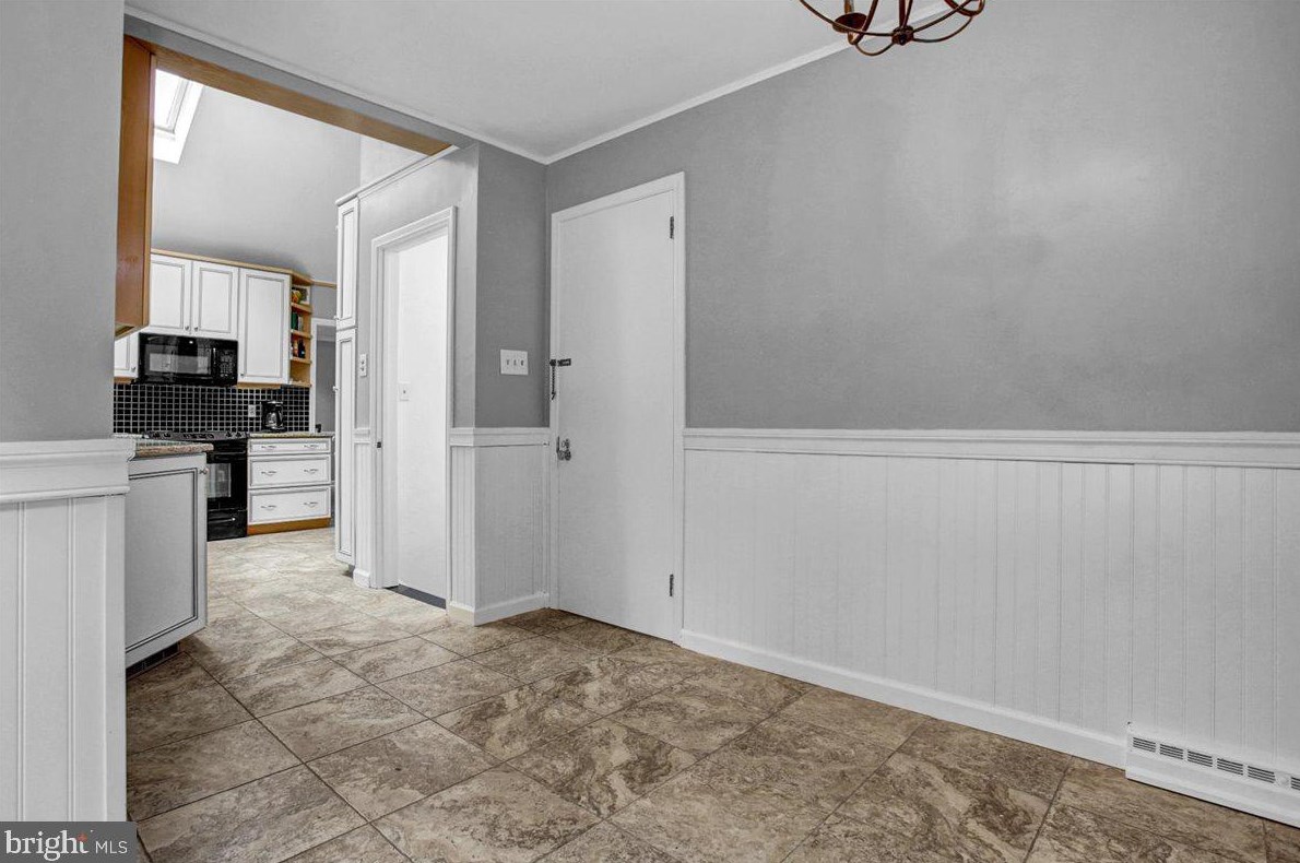 1835 Lorraine Rd, Reading PA  19604-1637 exterior