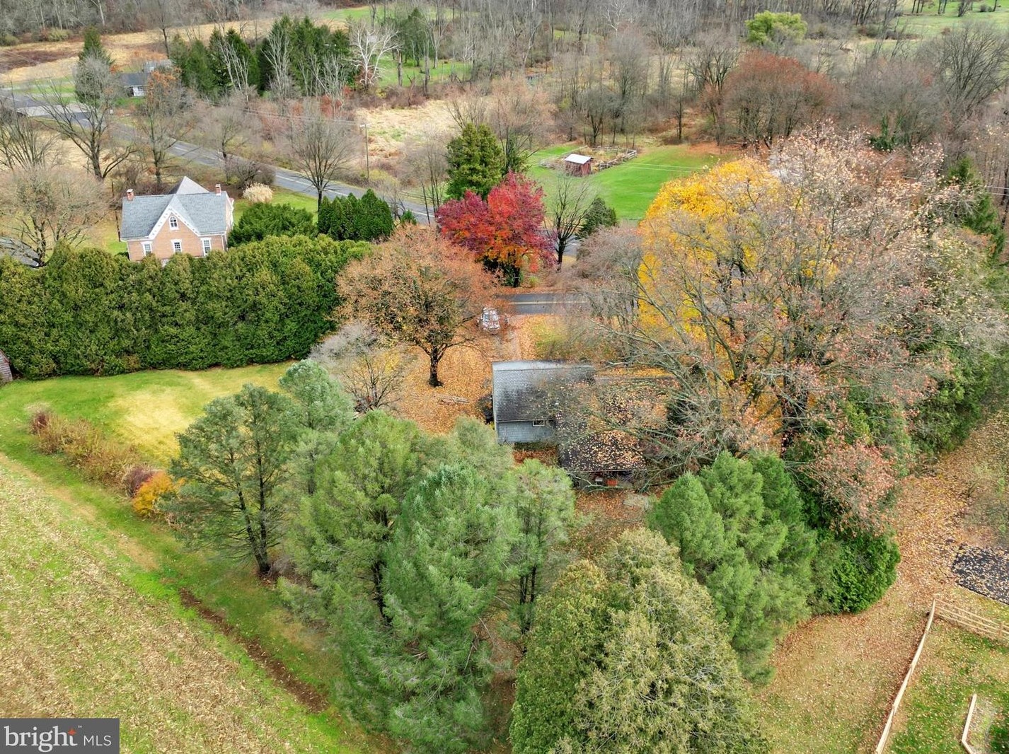 8 Lake Rd, Basket, PA 19547