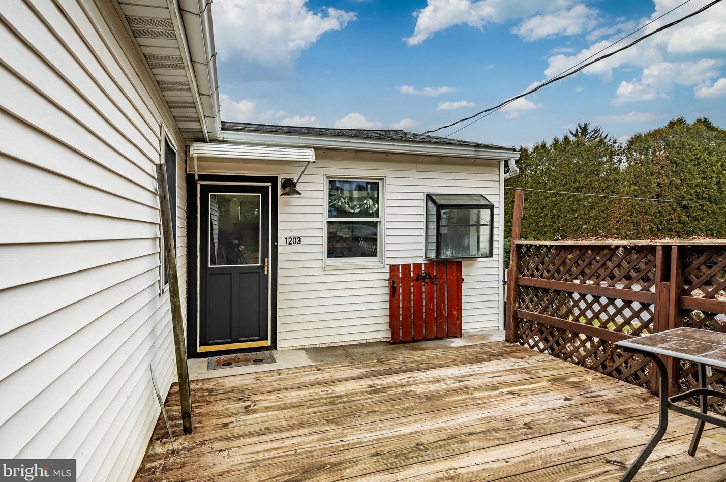 1203 New Holland Rd, Reading, PA 19607-1651