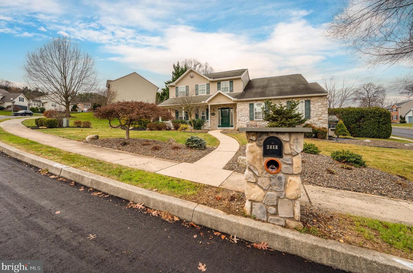 2414 Goddard Ave, Reading, PA 19608-9164