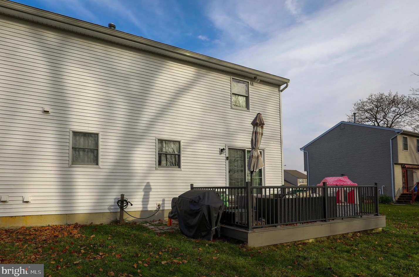 2460 Jefferson Ave, Reading PA  19609-2362 exterior