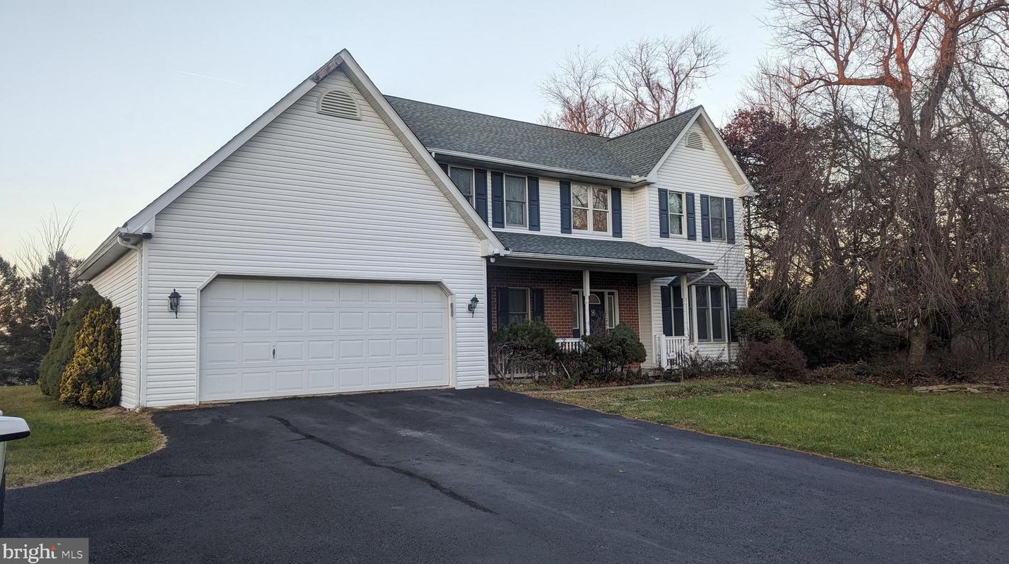 808 Boar Rd, Centre, PA 19541