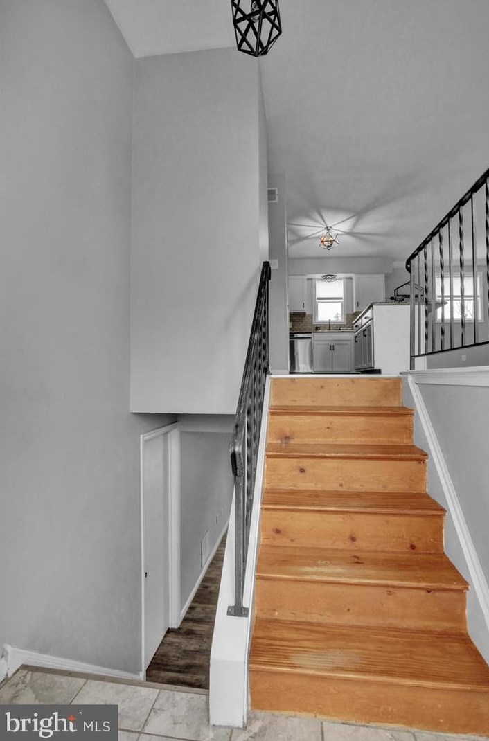 720 Loblolly Ln, Reading, PA 19607-3103