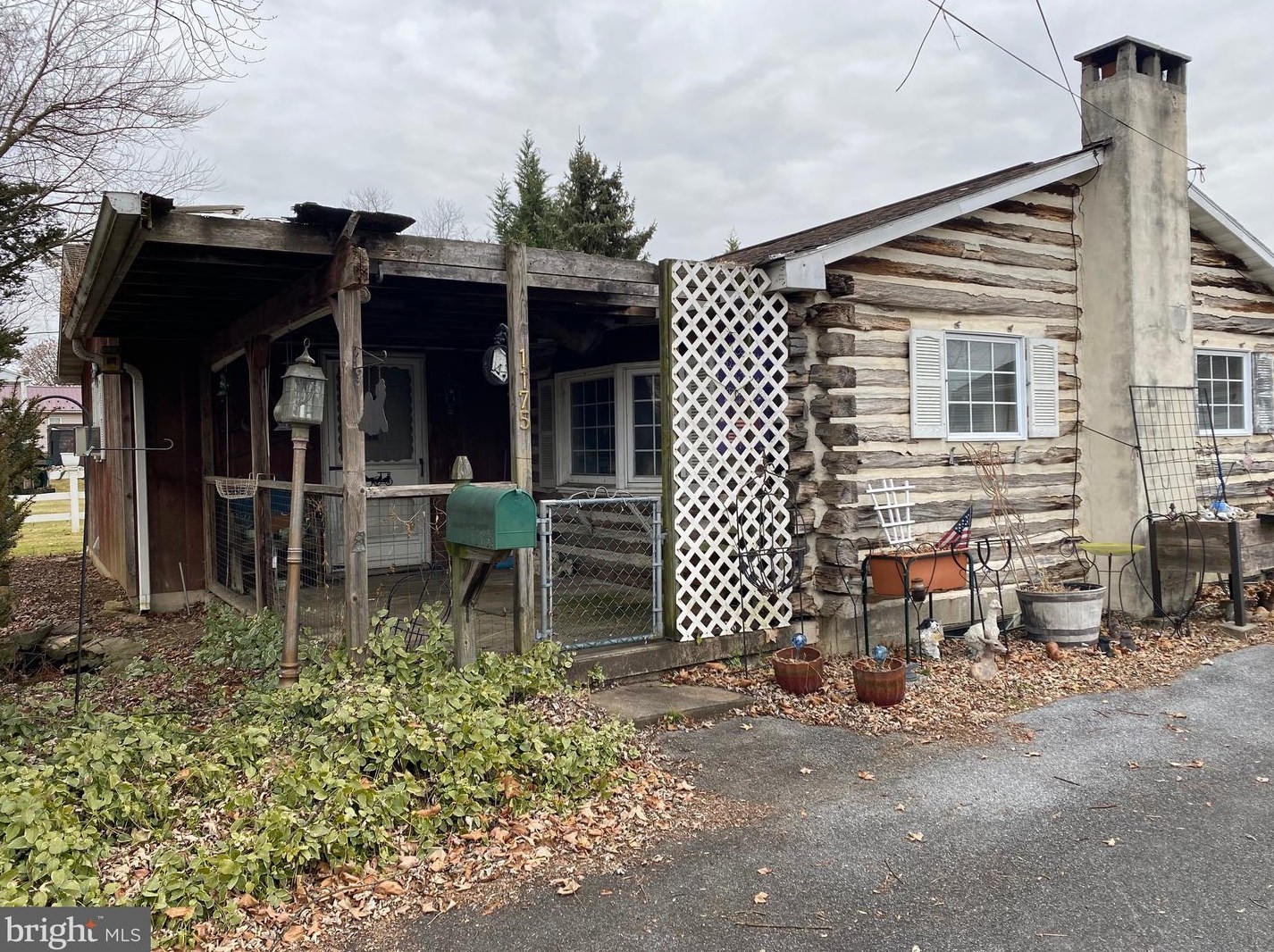 1175 Main St, Shoemakersville, PA 19555
