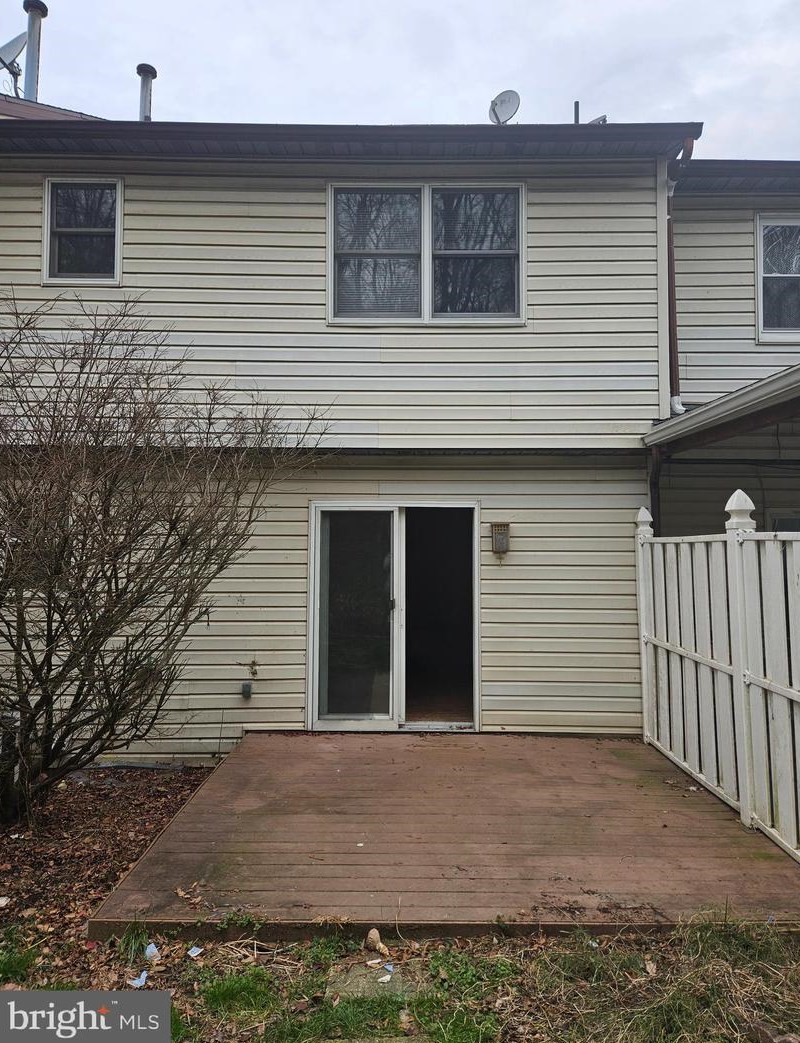 1328 Fairview St, Reading, PA 19602