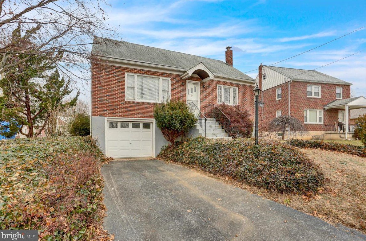605 S Temple Blvd, Spring Valley, PA 19560