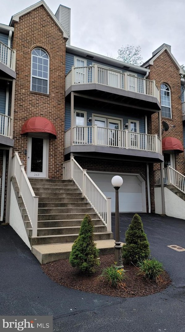 243 N 14th St #a, Reading, PA 19604