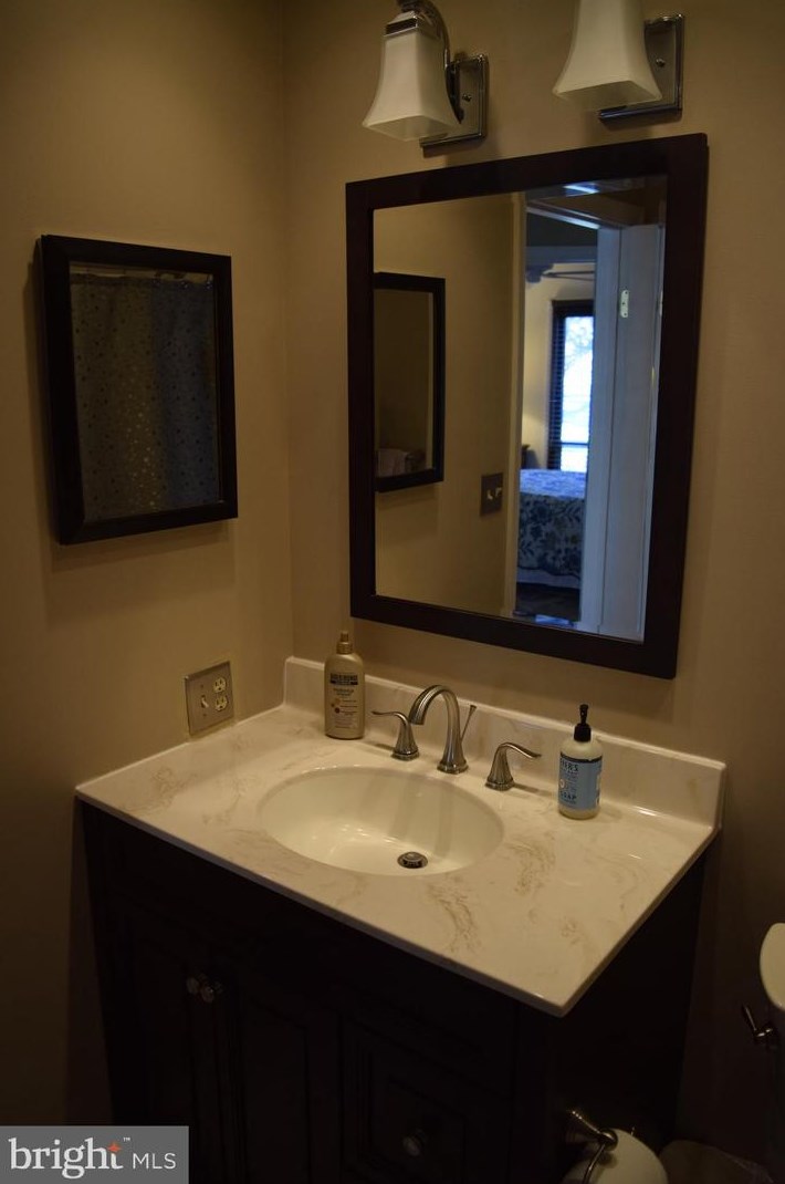 101 Burning Tree Ln, Reading PA  19607-3404 exterior