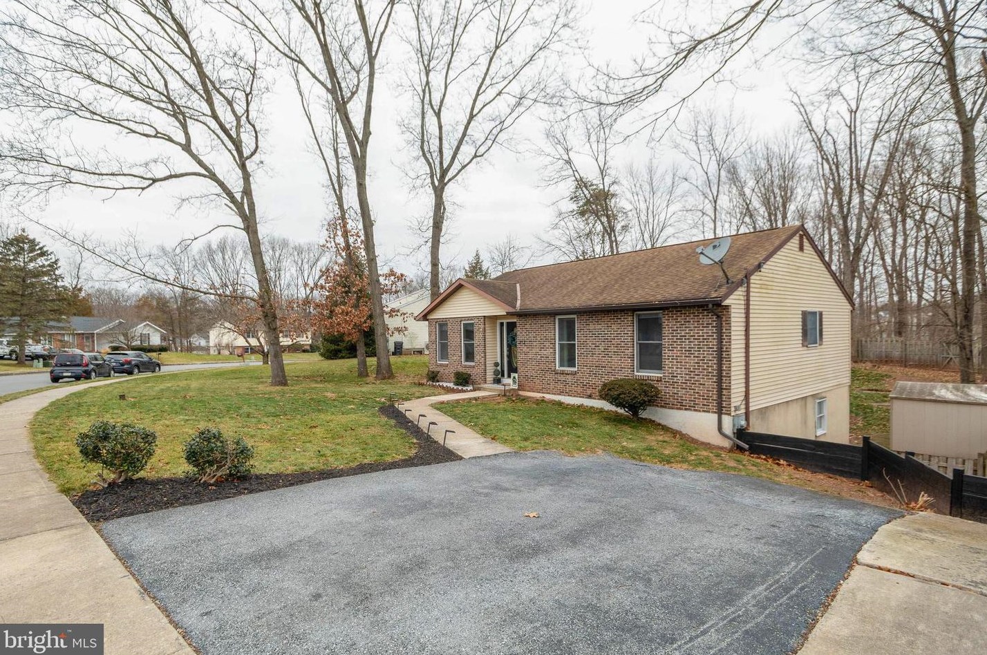 313 Ivy Ln, Douglassville, PA 19518