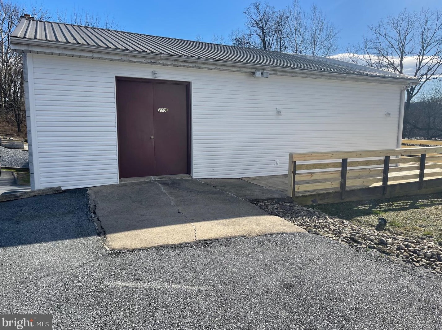 210 N Centre Ave #apartment A, Dauberville, PA 19533