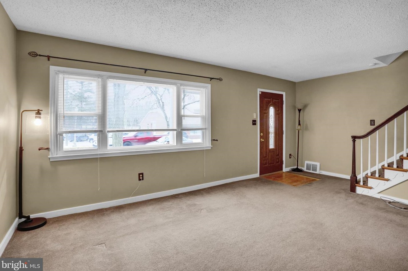 202 Playground Dr, Reading, PA 19611
