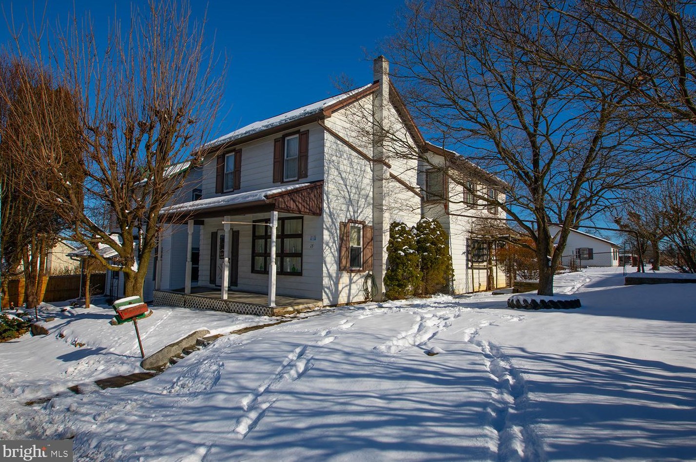 15 Barclay St, Mertztown, PA 19539