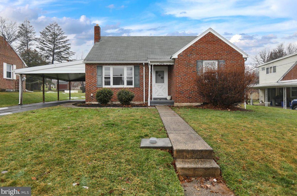 230 W 48th St, Reading, PA 19606
