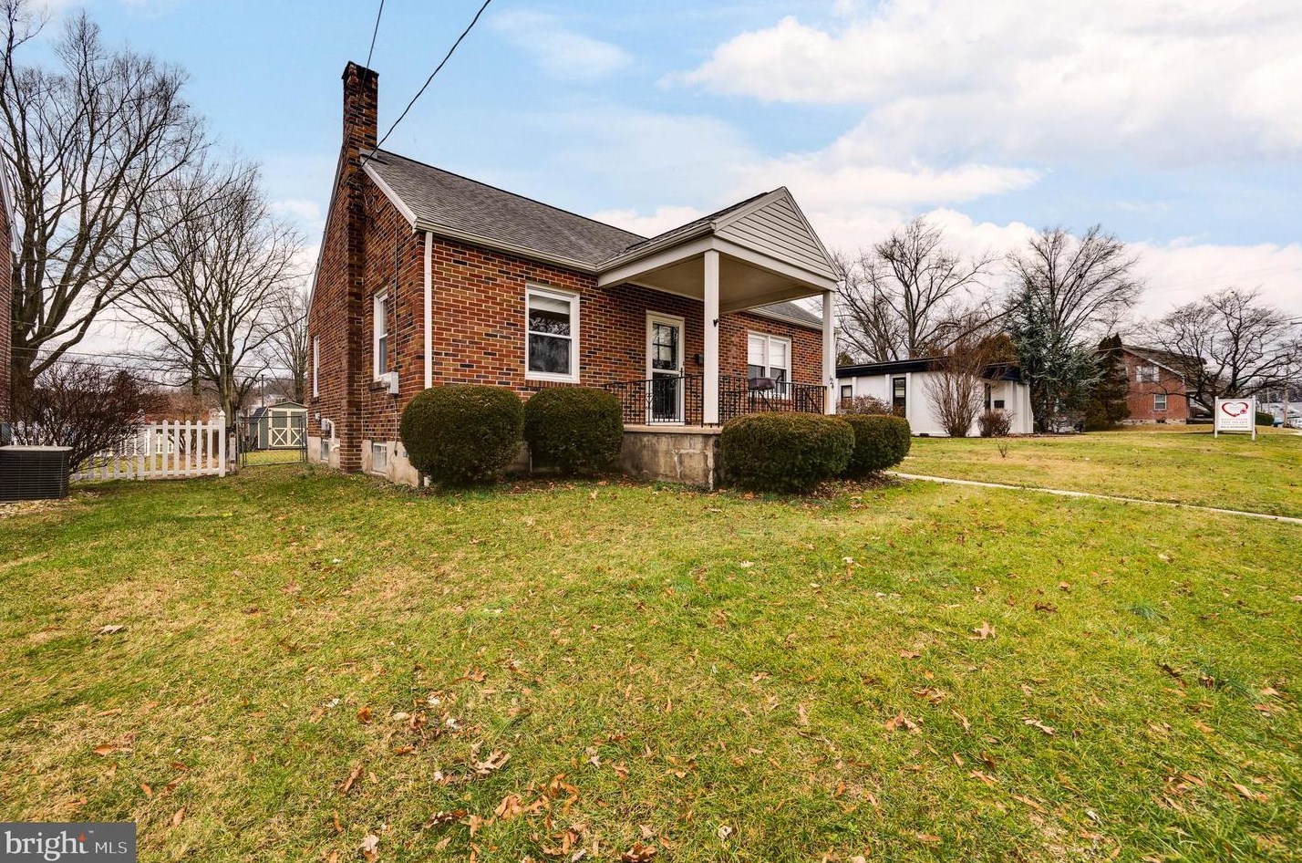 124 Kenhorst Blvd, Reading PA  19607-2027 exterior