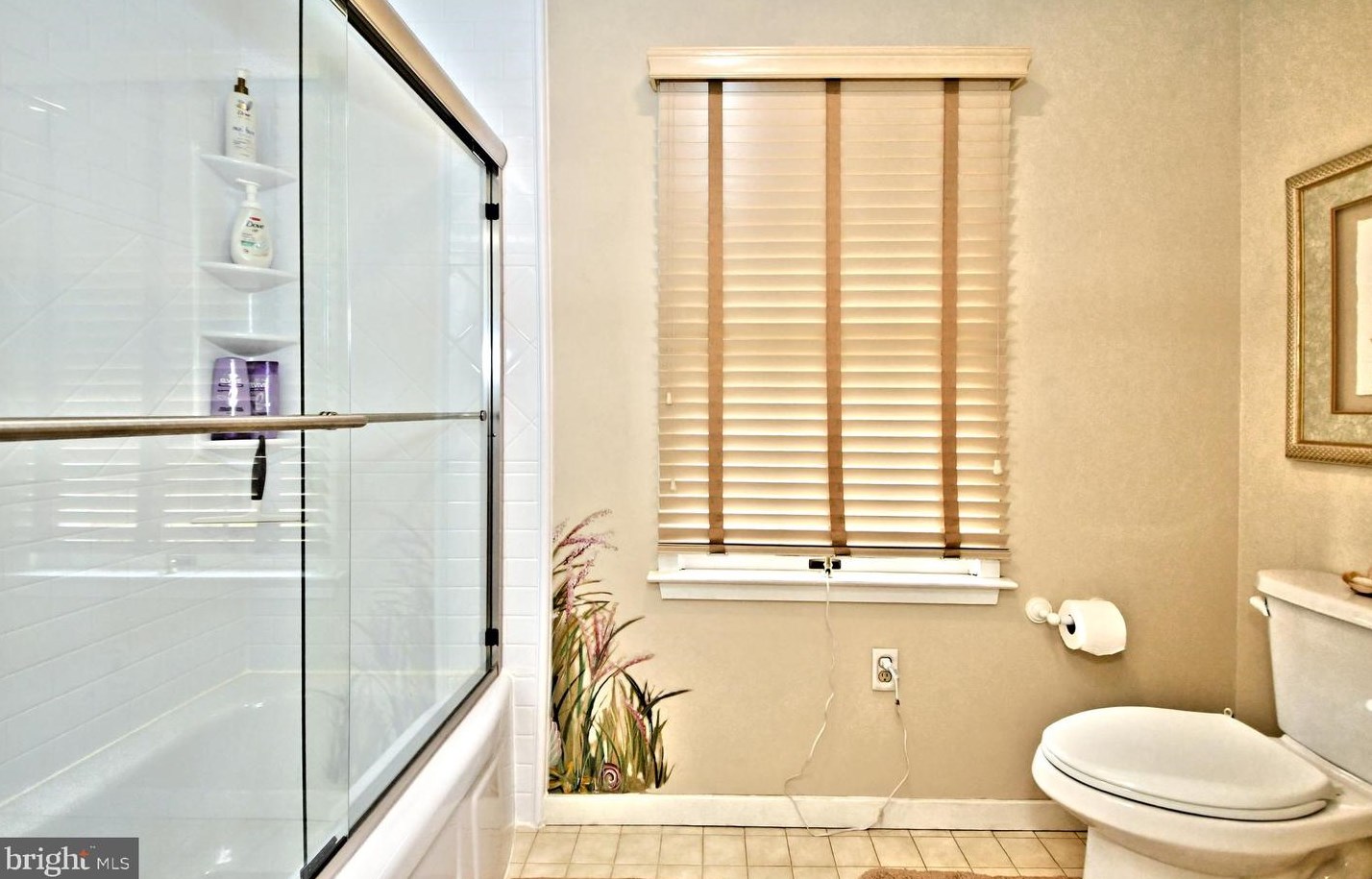 8 Country Ln, Douglassville PA  19518-9627 exterior