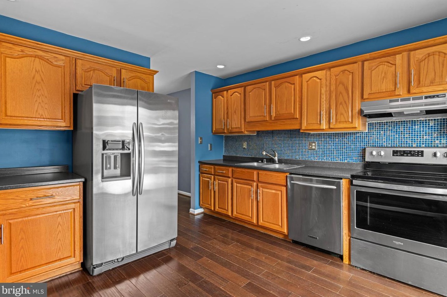 132 Medinah Dr, Reading PA  19607-3700 exterior