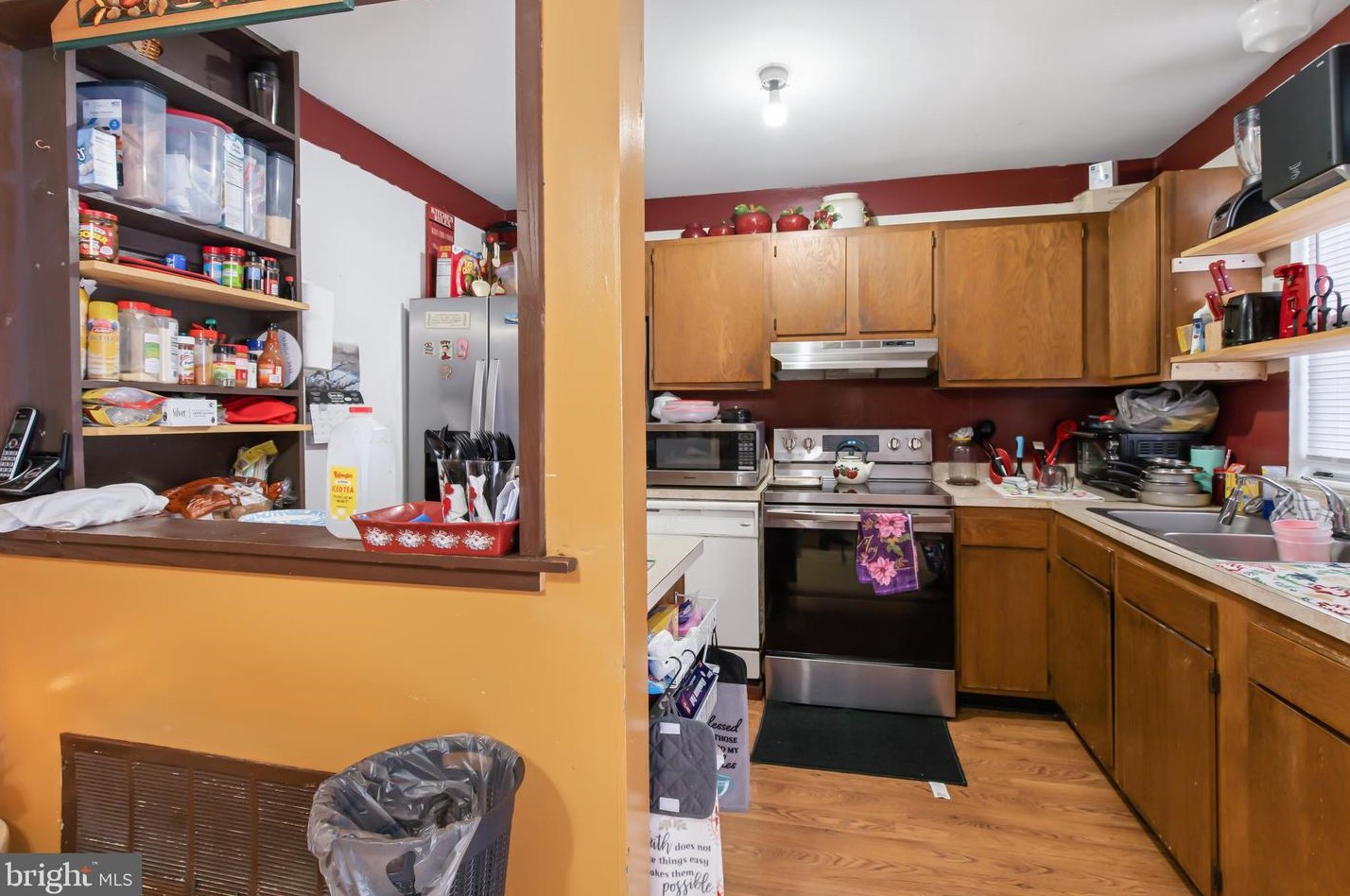 13 Bentley Ct, Reading PA  19601-2954 exterior