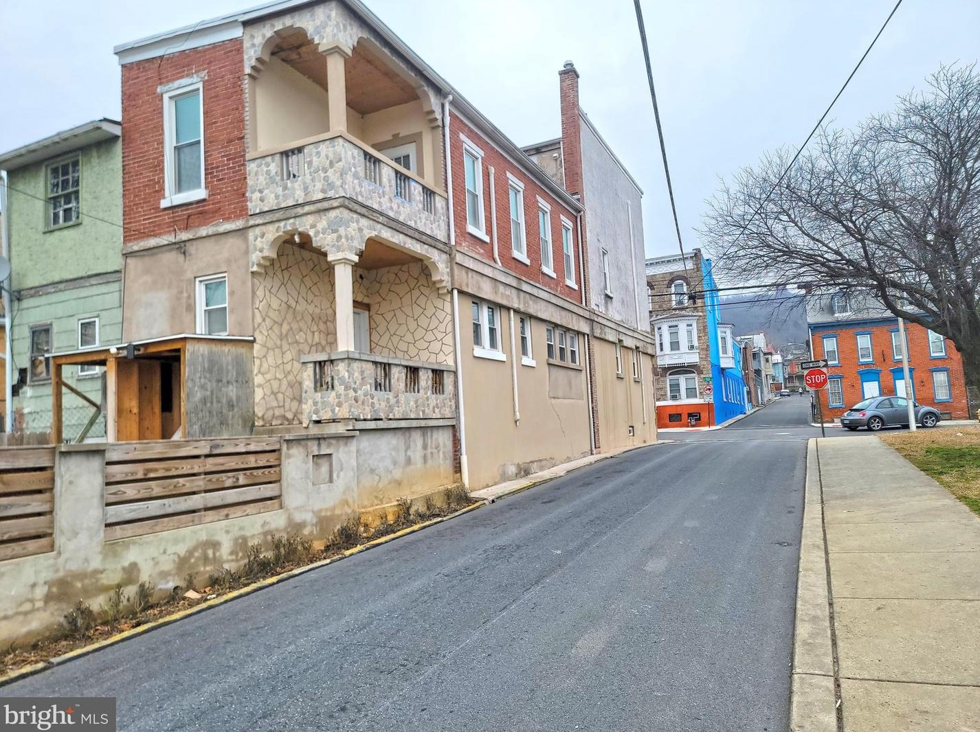 30 10th St, Reading, PA 19601-3726