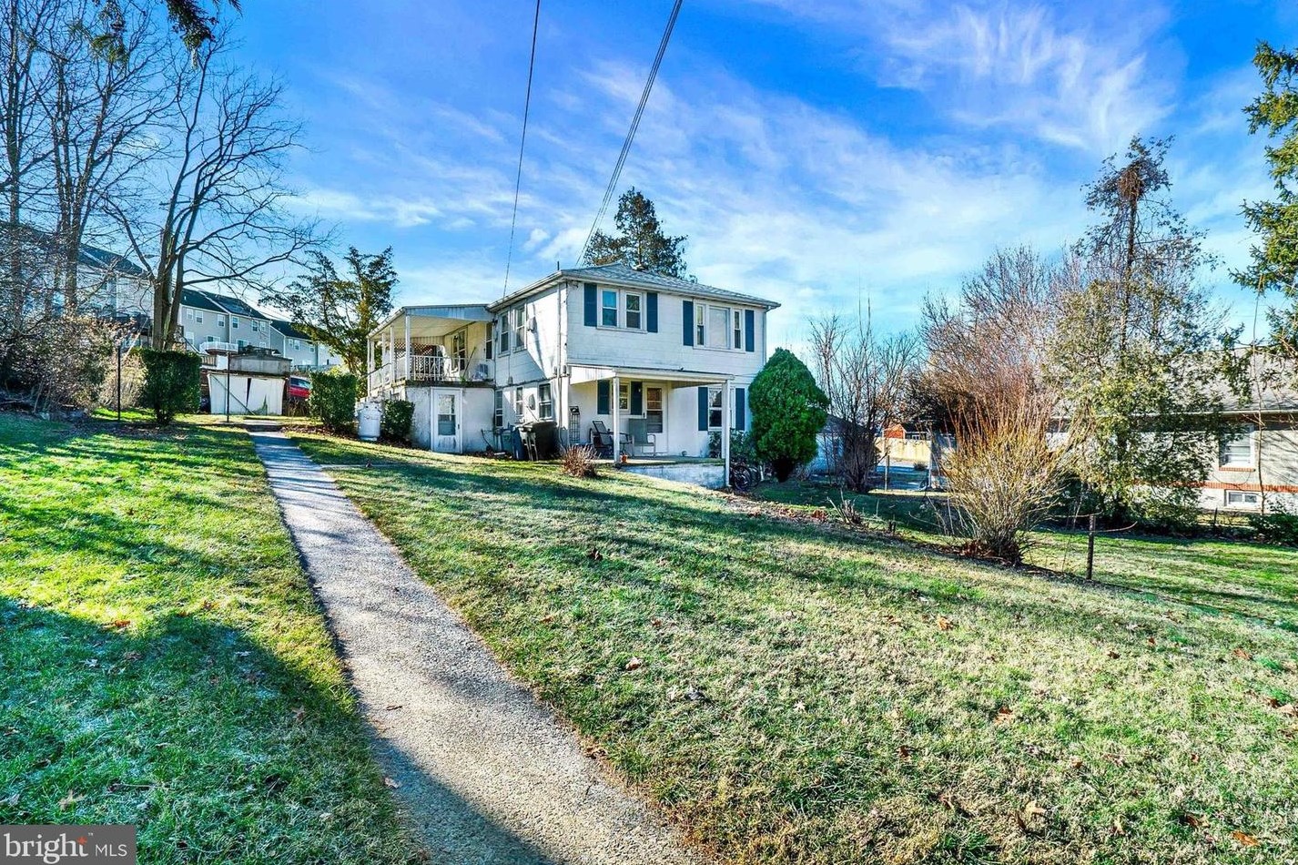 1406 Beaumont, Spring Valley, PA 19560