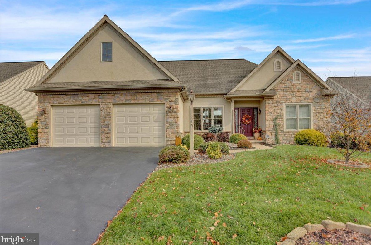145 Sweet Birch Ln, Womelsdorf, PA 19567-7020