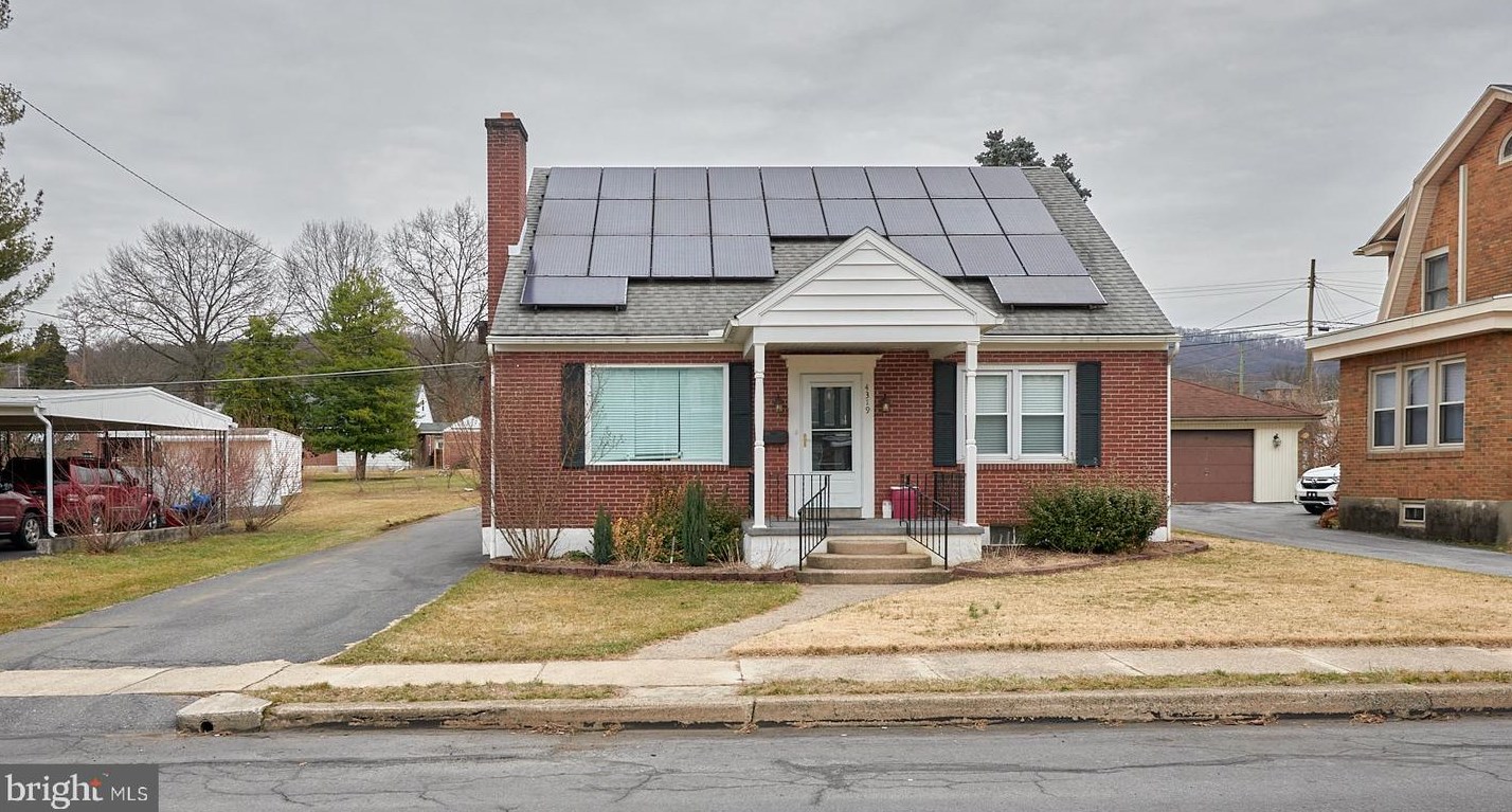 4319 8th Ave, Spring Valley, PA 19560