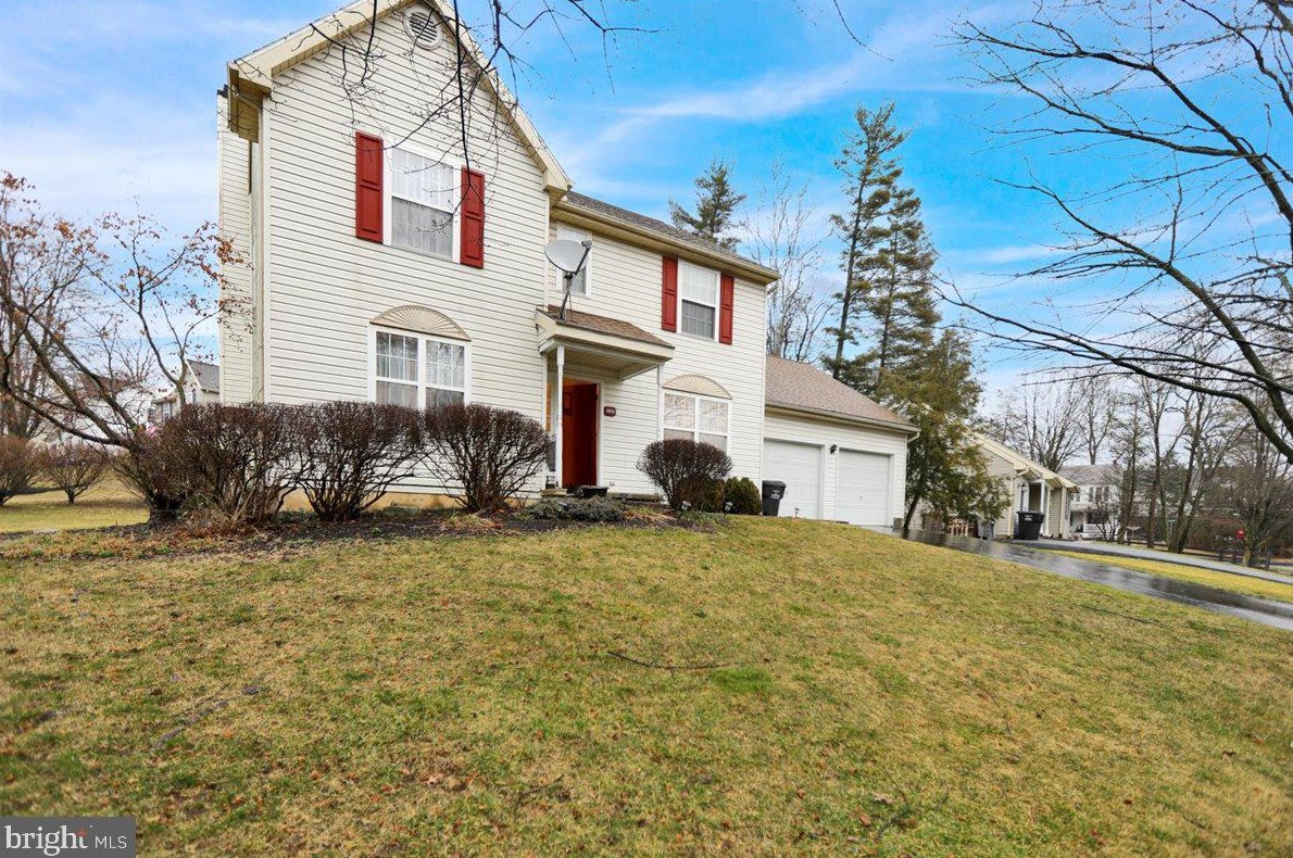 4285 Hunters Run Blvd, Reading, PA 19606