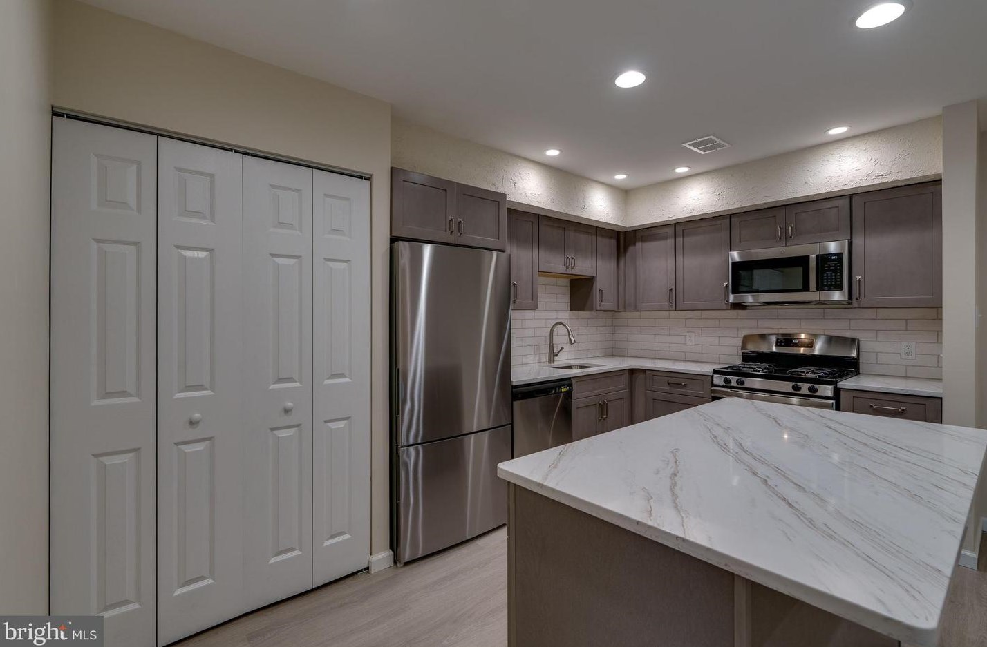 2902 State Hill Rd #e5, Reading, PA 19610