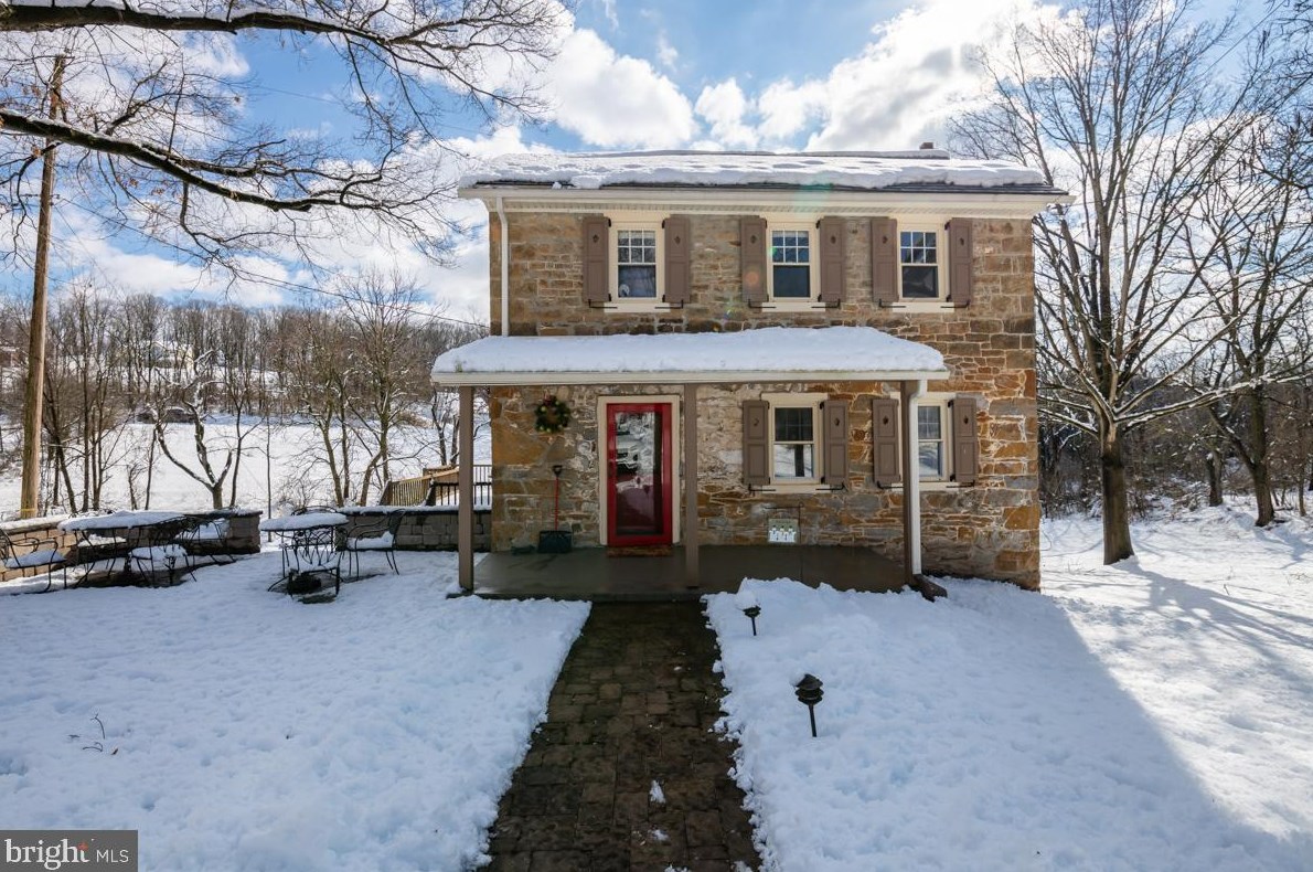 416 N Garfield Rd, New Schaefferstown, PA 19506