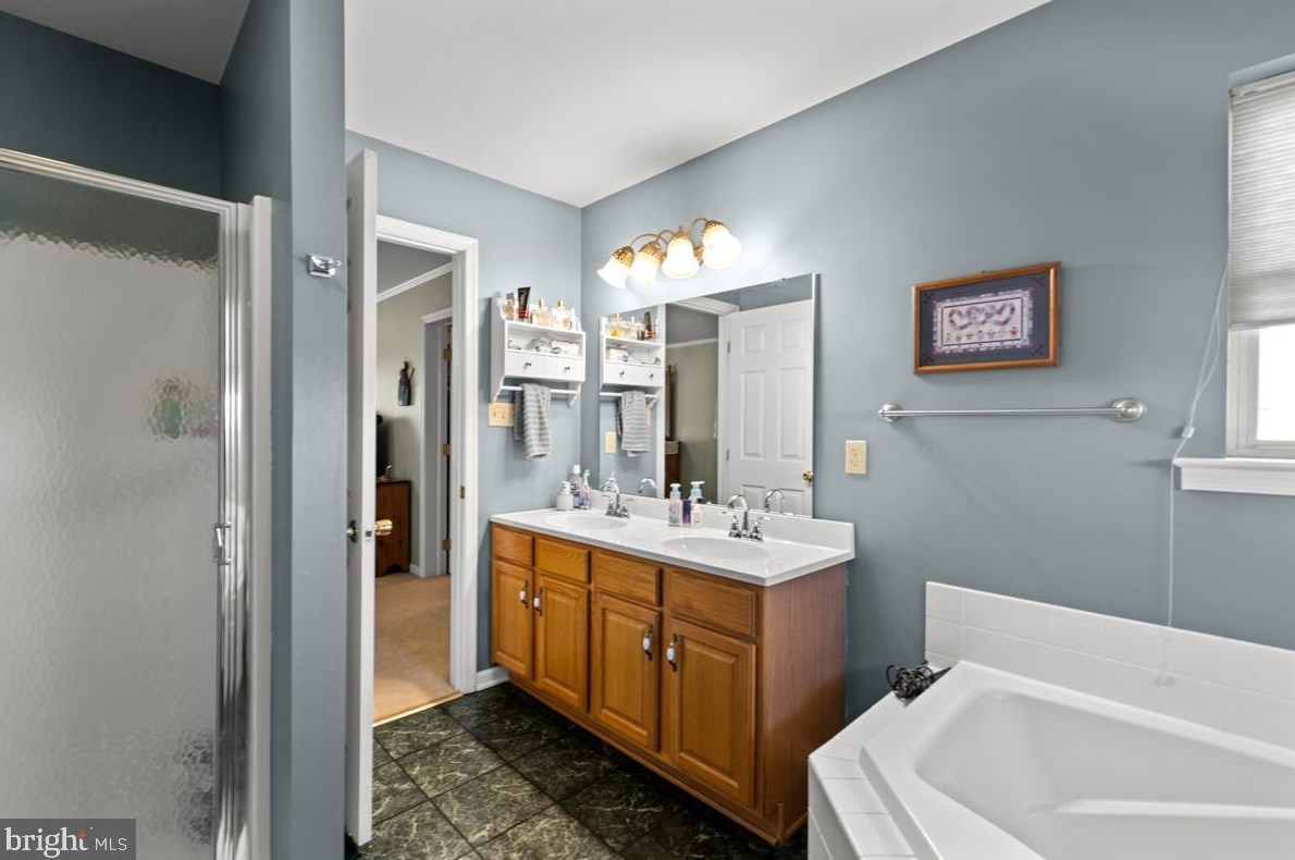 100 Morlatton Rd, Douglassville PA  19518-1202 exterior